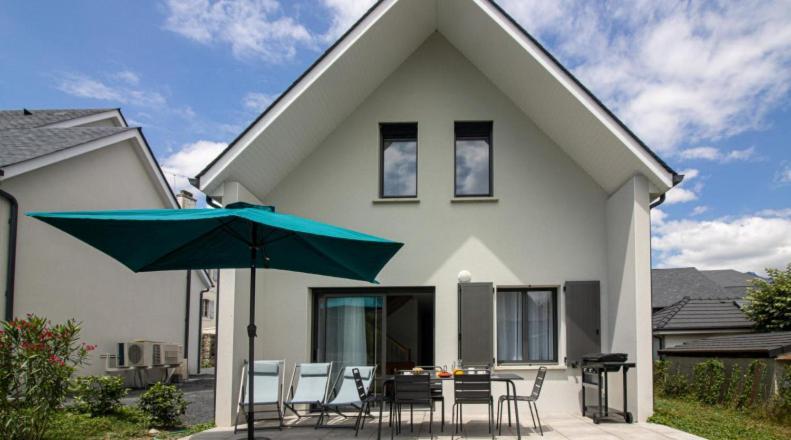 Gite L'Angelique Fleurs Des Pyrenees Argelès-Gazost Exterior foto